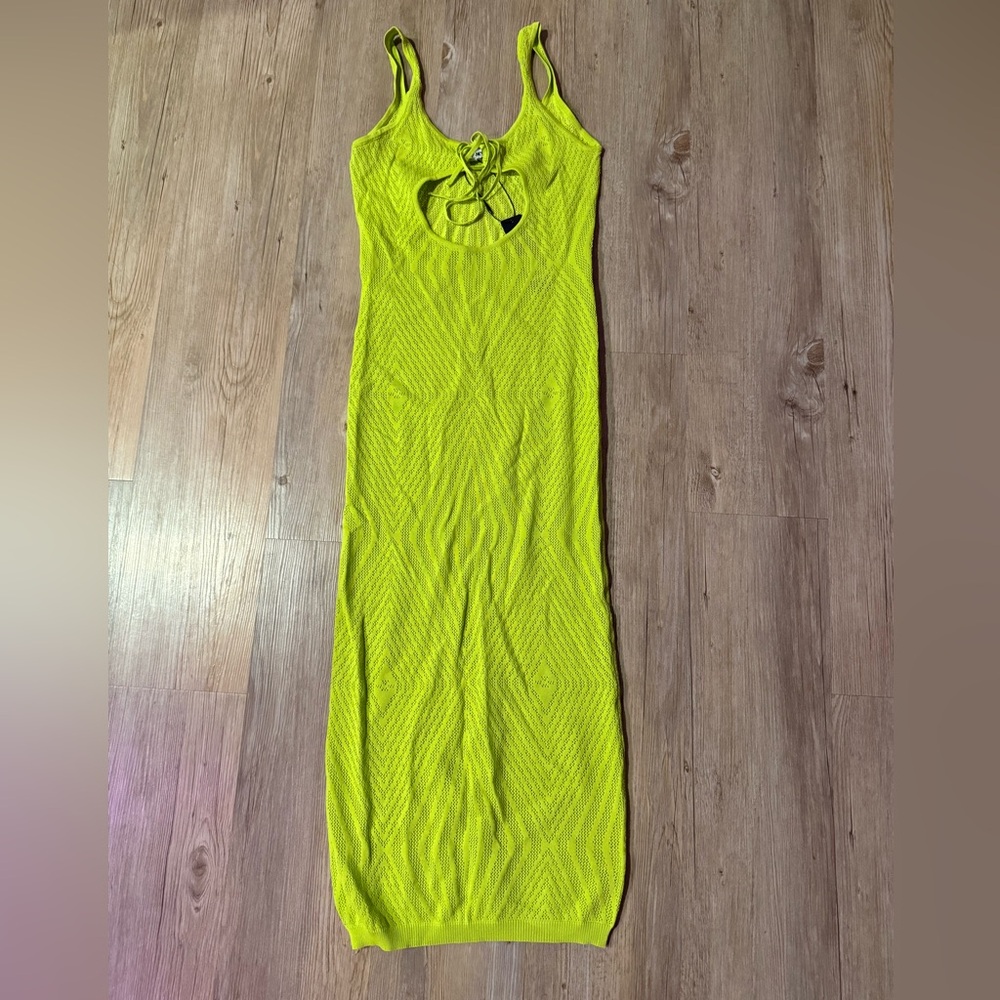 Fashion Nova Peek-A-Boo Maxi Dress
